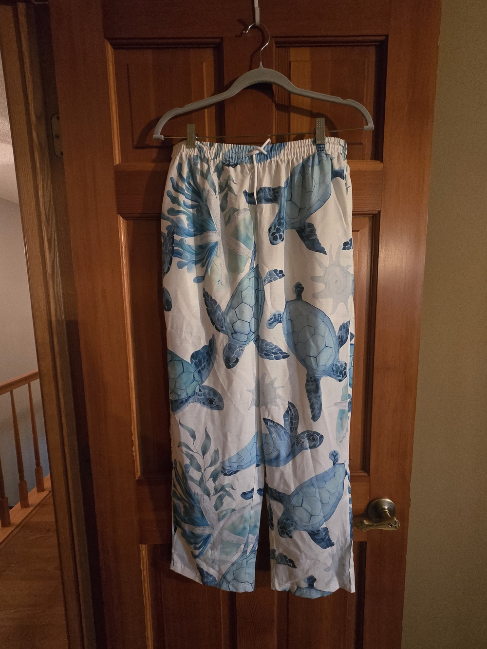 Women's White & Blue Sea Turtle Pants